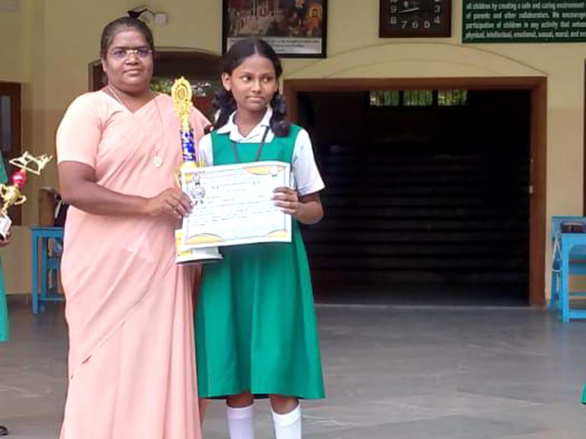 Mokshitha M of VII A wins second place in Tamil Nadu Silambam Championship!